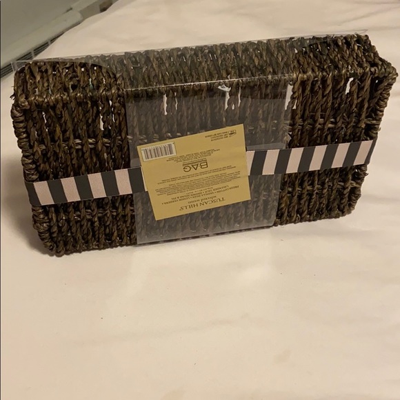 Lotion set with basket - Picture 7 of 8